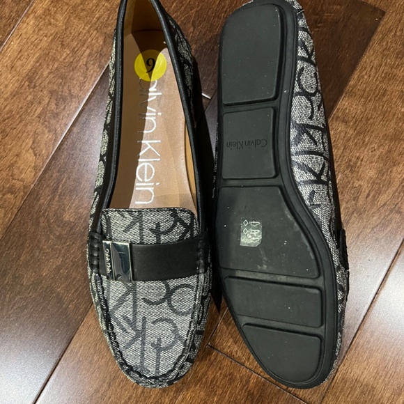 Calvin Klein loafers - Picture 3 of 3